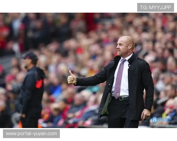 巴黎FC与伯恩利就边锋科莱奥肖永久转会达成协议。